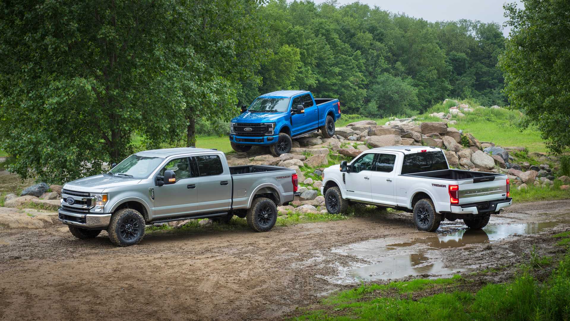 2020 Ford F-Series Super Duty with Tremor Off-Road Package Off-Road Wallpapers #13 of 17