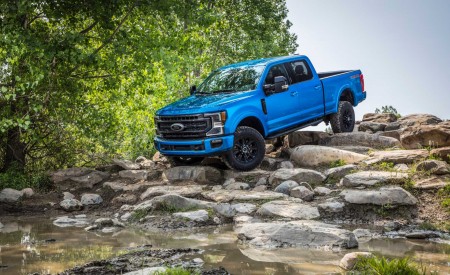2020 Ford F-Series Super Duty with Tremor Off-Road Package Off-Road Wallpapers 450x275 (3)