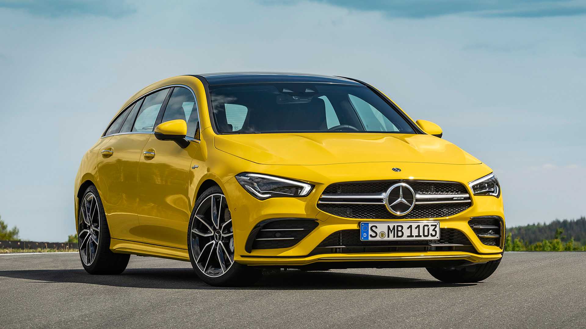 2020 Mercedes-AMG CLA 35 4MATIC Shooting Brake Front Three-Quarter Wallpapers #11 of 21