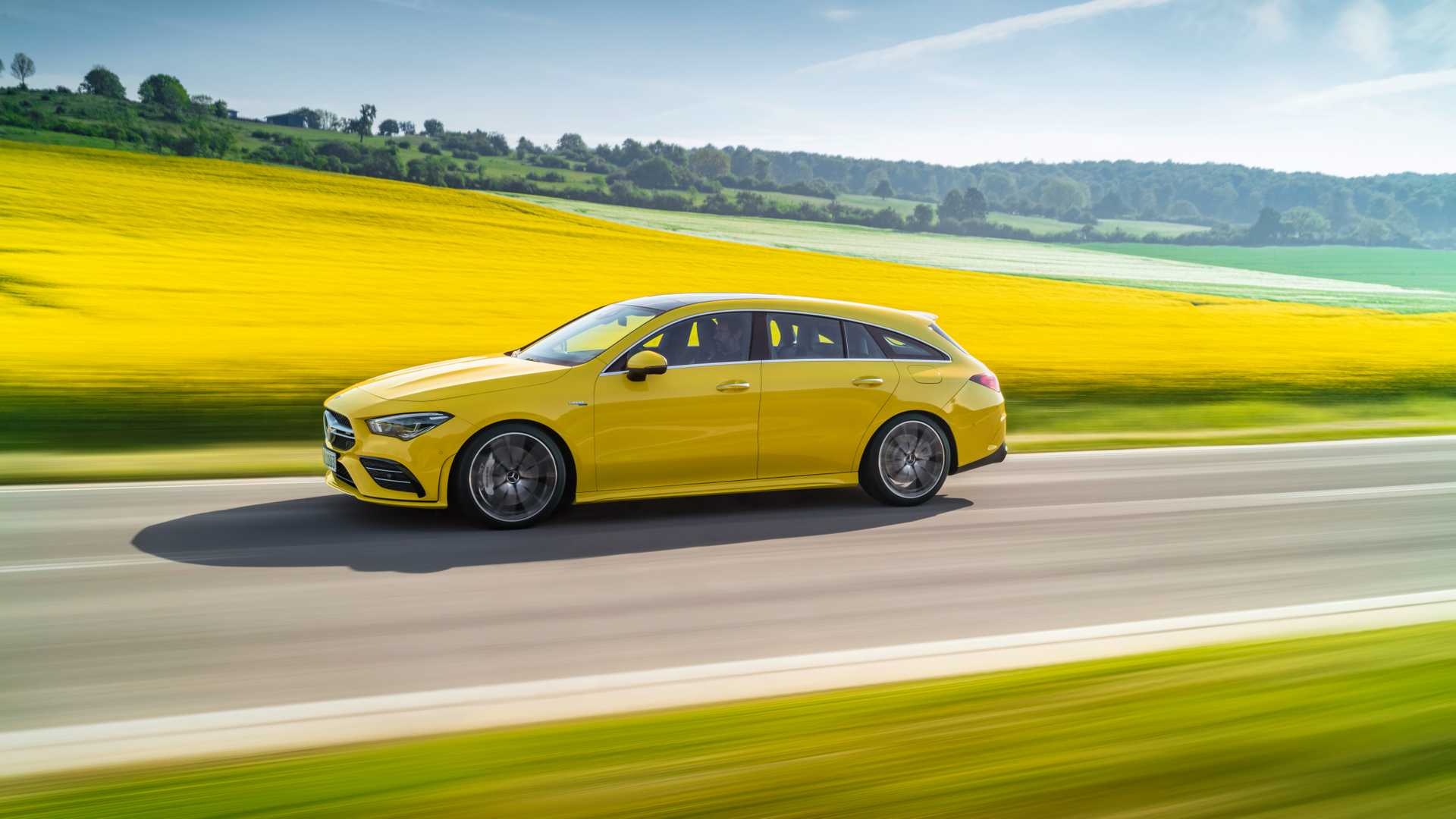 2020 Mercedes-AMG CLA 35 4MATIC Shooting Brake Side Wallpapers (10)