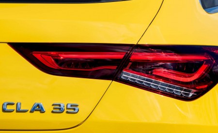 2020 Mercedes-AMG CLA 35 4MATIC Shooting Brake Tail Light Wallpapers 450x275 (18)