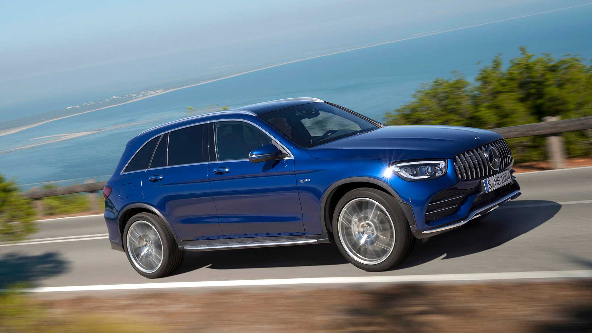 2020 Mercedes-AMG GLC 43 4MATIC Front Three-Quarter Wallpapers (2)