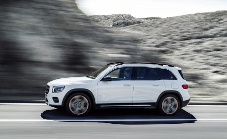 2020 Mercedes-Benz GLB 250 Edition 1 (Color: Digital White) Side Wallpapers 450x275 (57)
