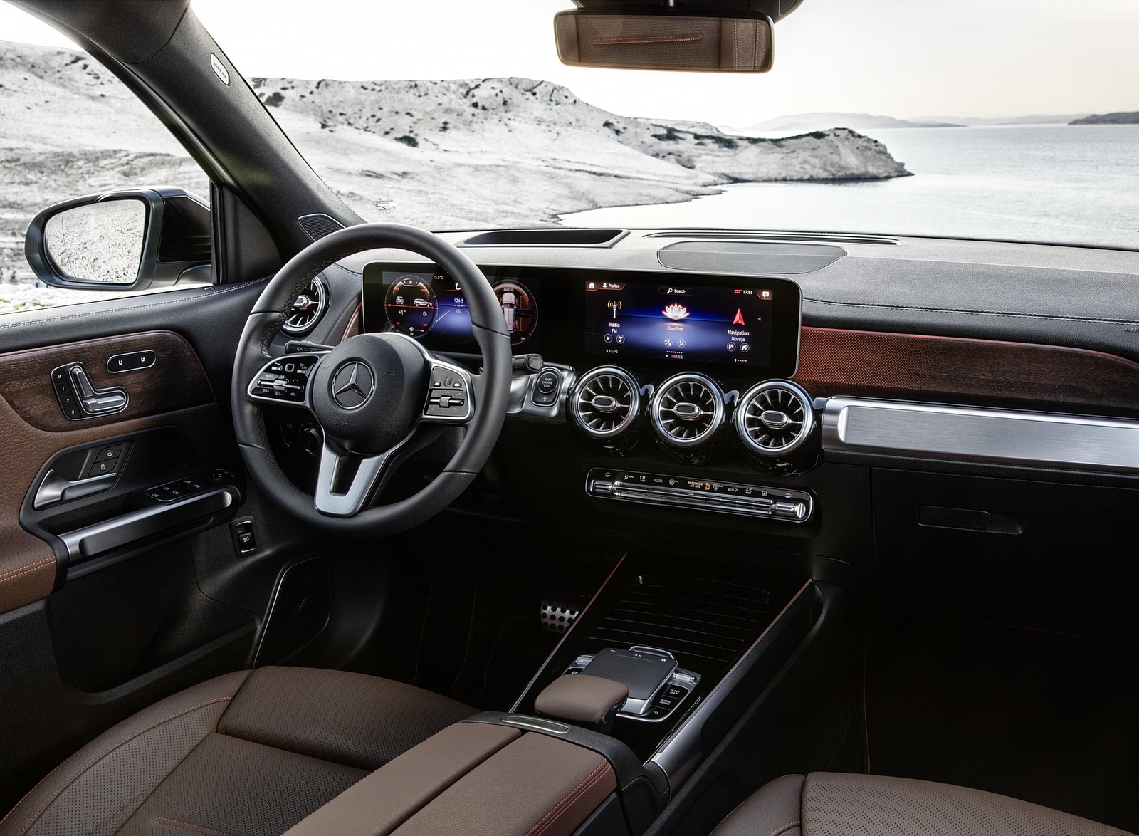 2020 Mercedes-Benz GLB 250 Edition 1 Interior Wallpapers #72 of 129