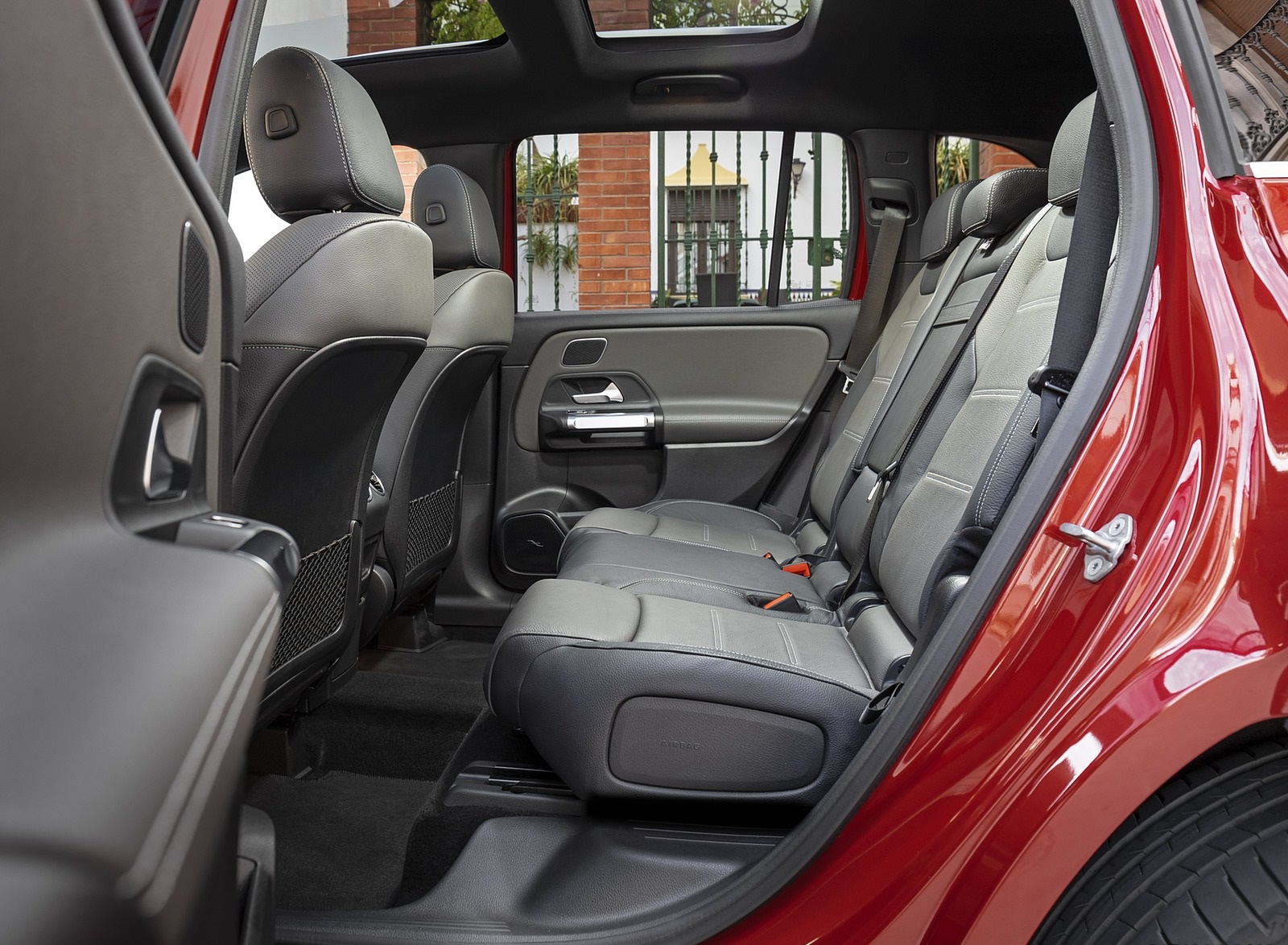 2020 Mercedes-Benz GLB Interior Rear Seats Wallpapers #103 of 129