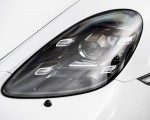 2020 Porsche 718 Spyder (Color: Carrara White Metallic) Headlight Wallpapers 150x120 (145)
