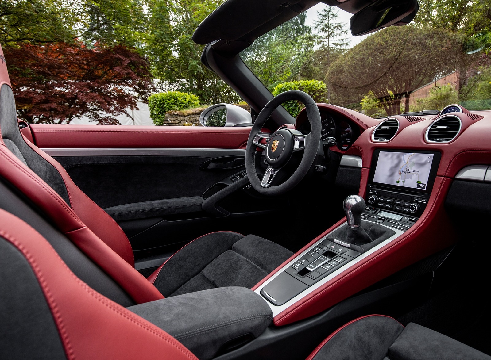 2020 Porsche 718 Spyder (Color: GT Silver Metallic) Interior Wallpapers #250 of 295