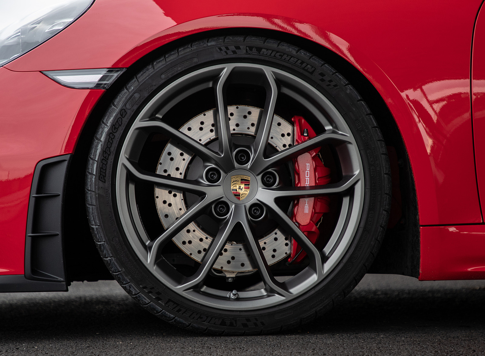 2020 Porsche 718 Spyder (Color: Guards Red) Wheel Wallpapers #278 of 295