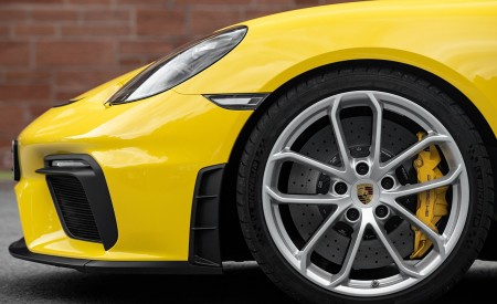2020 Porsche 718 Spyder (Color: Racing Yellow) Wheel Wallpapers 450x275 (56)