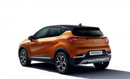 2020 Renault Captur (Color: Atacama Orange) Rear Three-Quarter Wallpapers 450x275 (14)