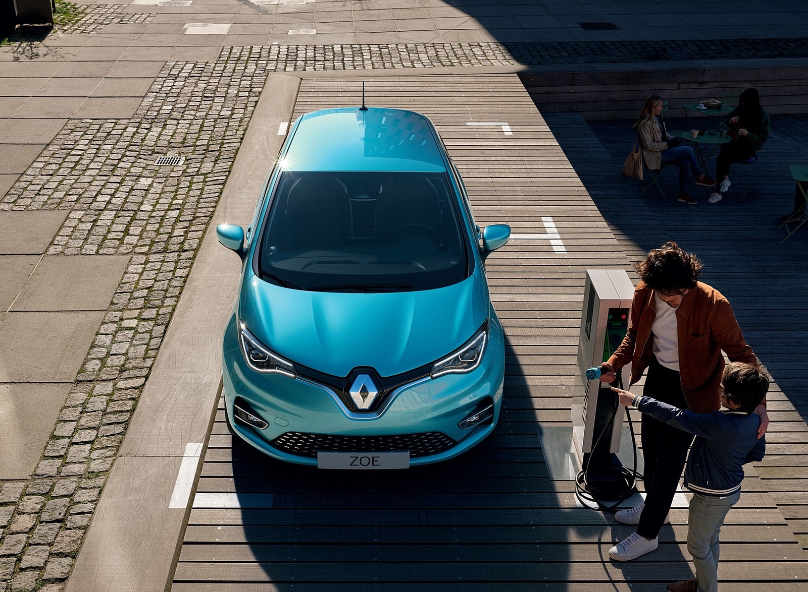 2020 Renault Zoe (Color: Celadon Blue) Front Wallpapers #5 of 39