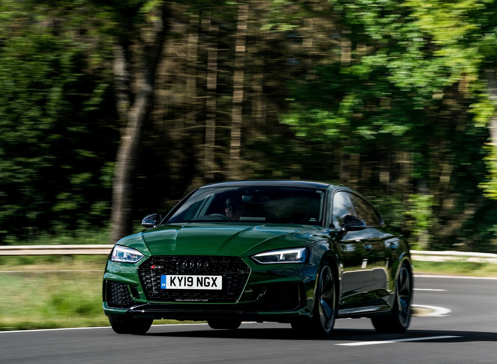 2019 Audi RS 5 Sportback (UK-Spec) Front Three-Quarter Wallpapers (3)