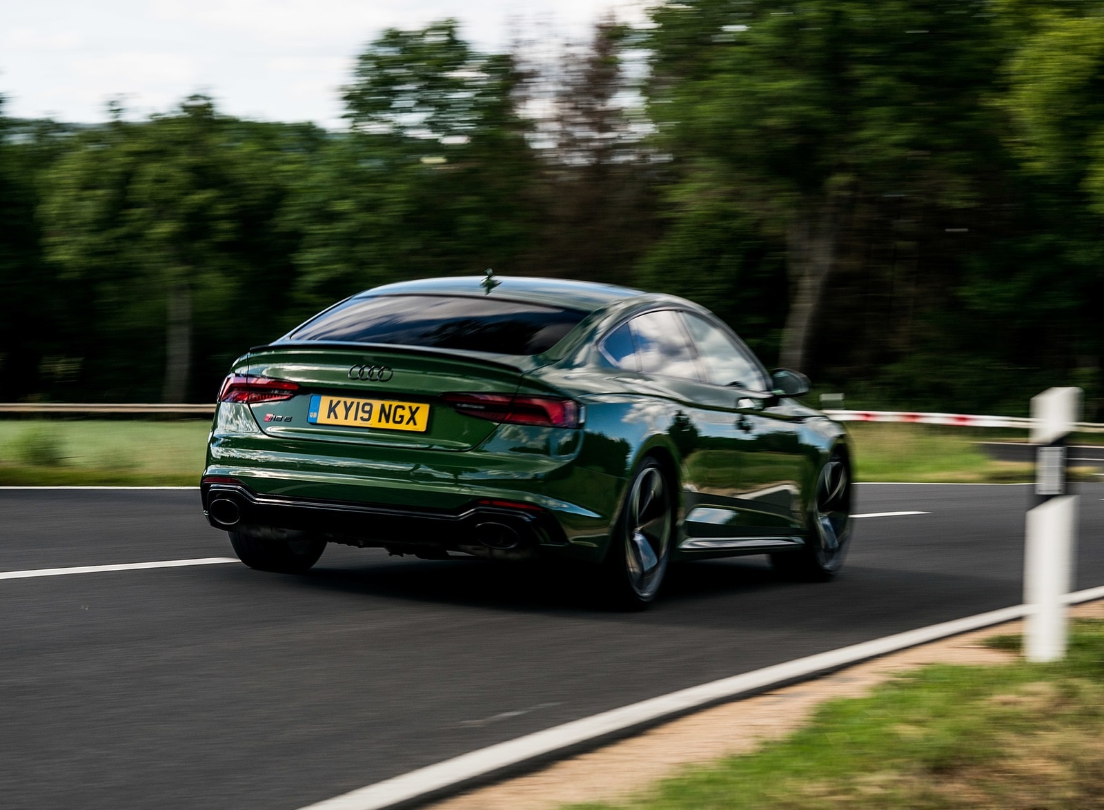 2019 Audi RS 5 Sportback (UK-Spec) Rear Three-Quarter Wallpapers (8)