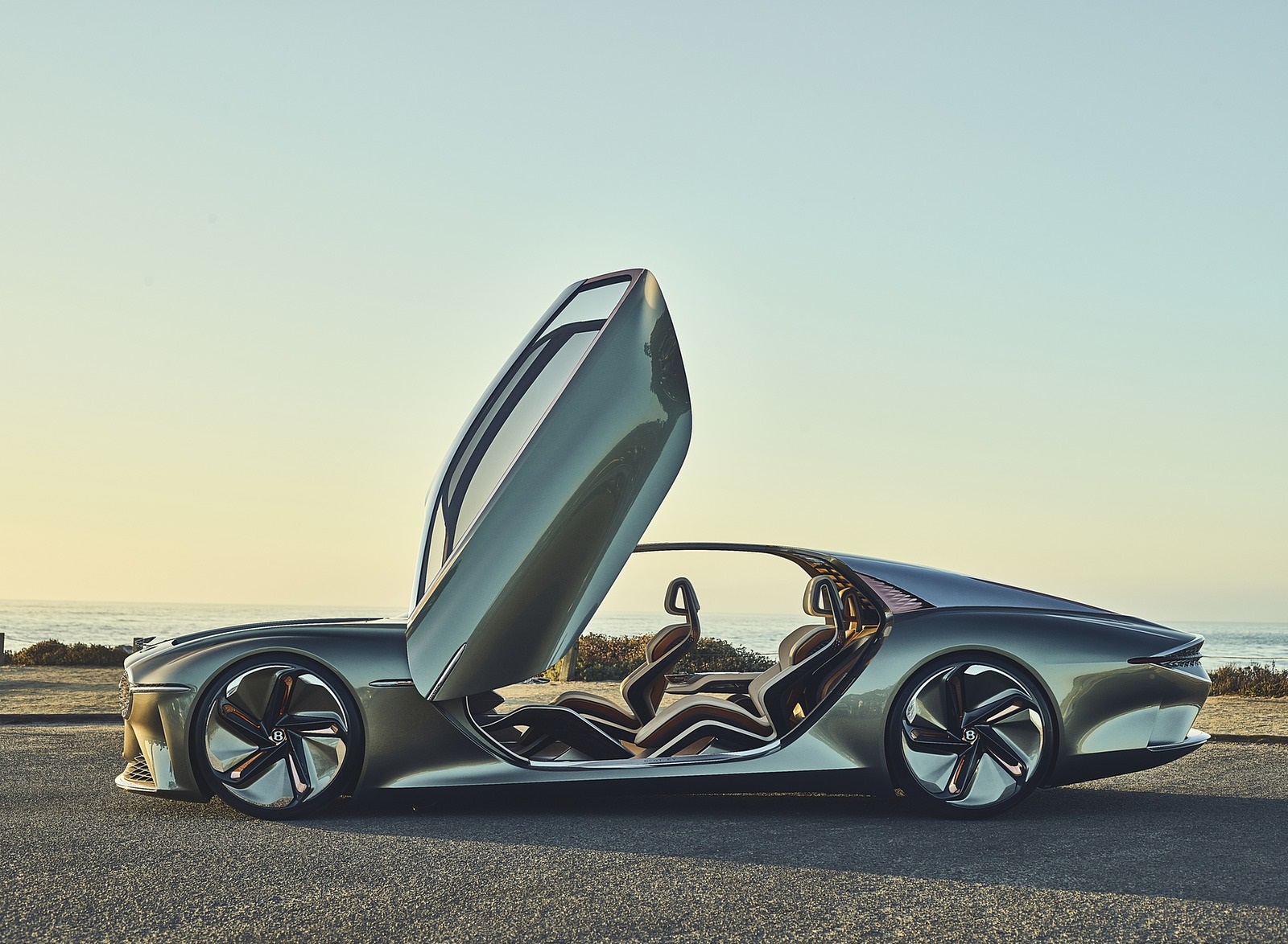 2019 Bentley EXP 100 GT Concept Side Wallpapers (3)