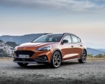 2019 Ford Focus Active 5-Door (Color: Orange Glow) Front Three-Quarter Wallpapers 150x120