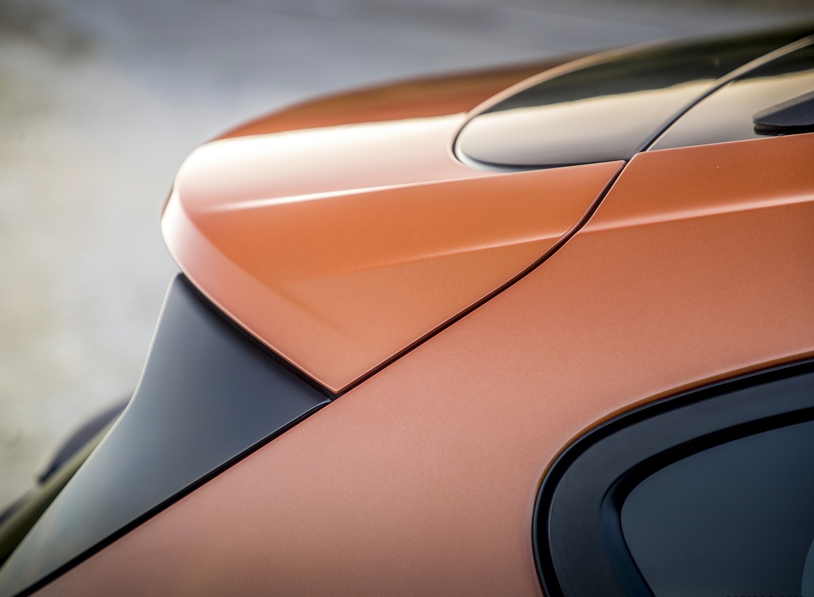 2019 Ford Focus Active 5-Door (Color: Orange Glow) Spoiler Wallpapers #92 of 118
