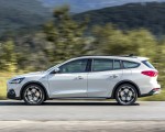 2019 Ford Focus Active Wagon (Color: Metropolis White) Side Wallpapers 150x120 (12)