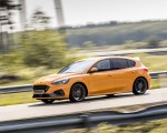 2019 Ford Focus ST (Euro-Spec Color: Orange Fury) Front Three-Quarter Wallpapers 150x120 (28)