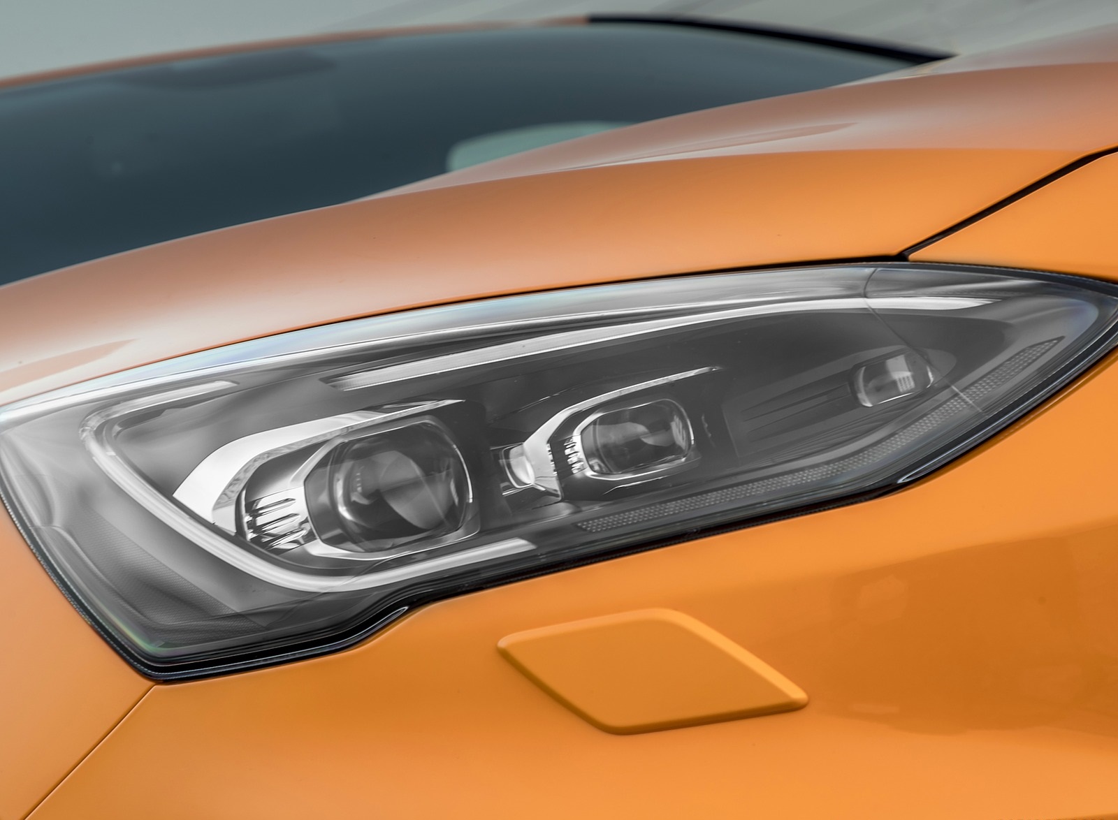 2019 Ford Focus ST (Euro-Spec Color: Orange Fury) Headlight Wallpapers #54 of 218
