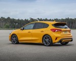 2019 Ford Focus ST (Euro-Spec Color: Orange Fury) Rear Three-Quarter Wallpapers 150x120 (41)