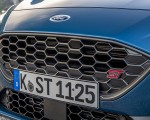 2019 Ford Focus ST (Euro-Spec Color: Performance Blue) Grill Wallpapers 150x120