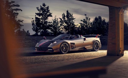 2019 Pagani Huayra Roadster BC Front Three-Quarter Wallpapers 450x275 (9)