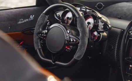 2019 Pagani Huayra Roadster BC Interior Steering Wheel Wallpapers 450x275 (26)