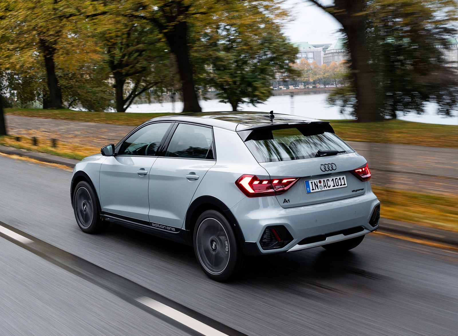 2020 Audi A1 Citycarver (Color: Arrow Gray) Rear Three-Quarter Wallpapers (4)