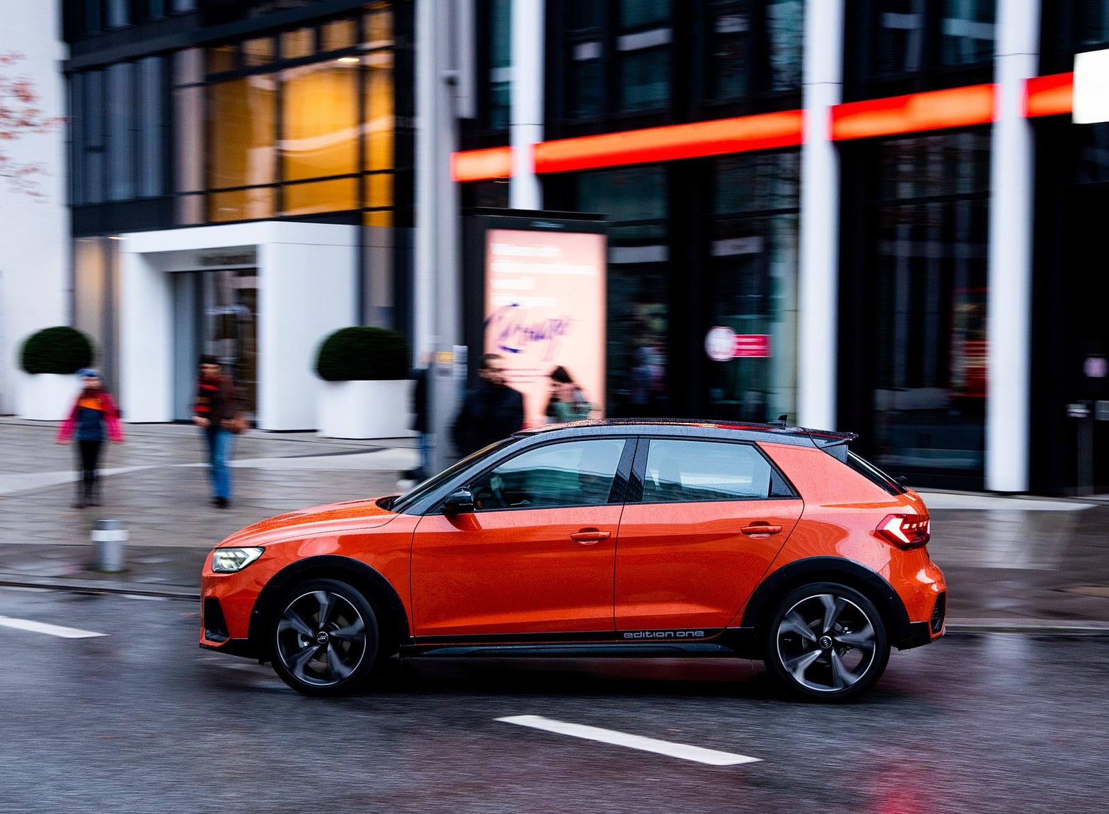 2020 Audi A1 Citycarver (Color: Pulse Orange) Side Wallpapers #32 of 97