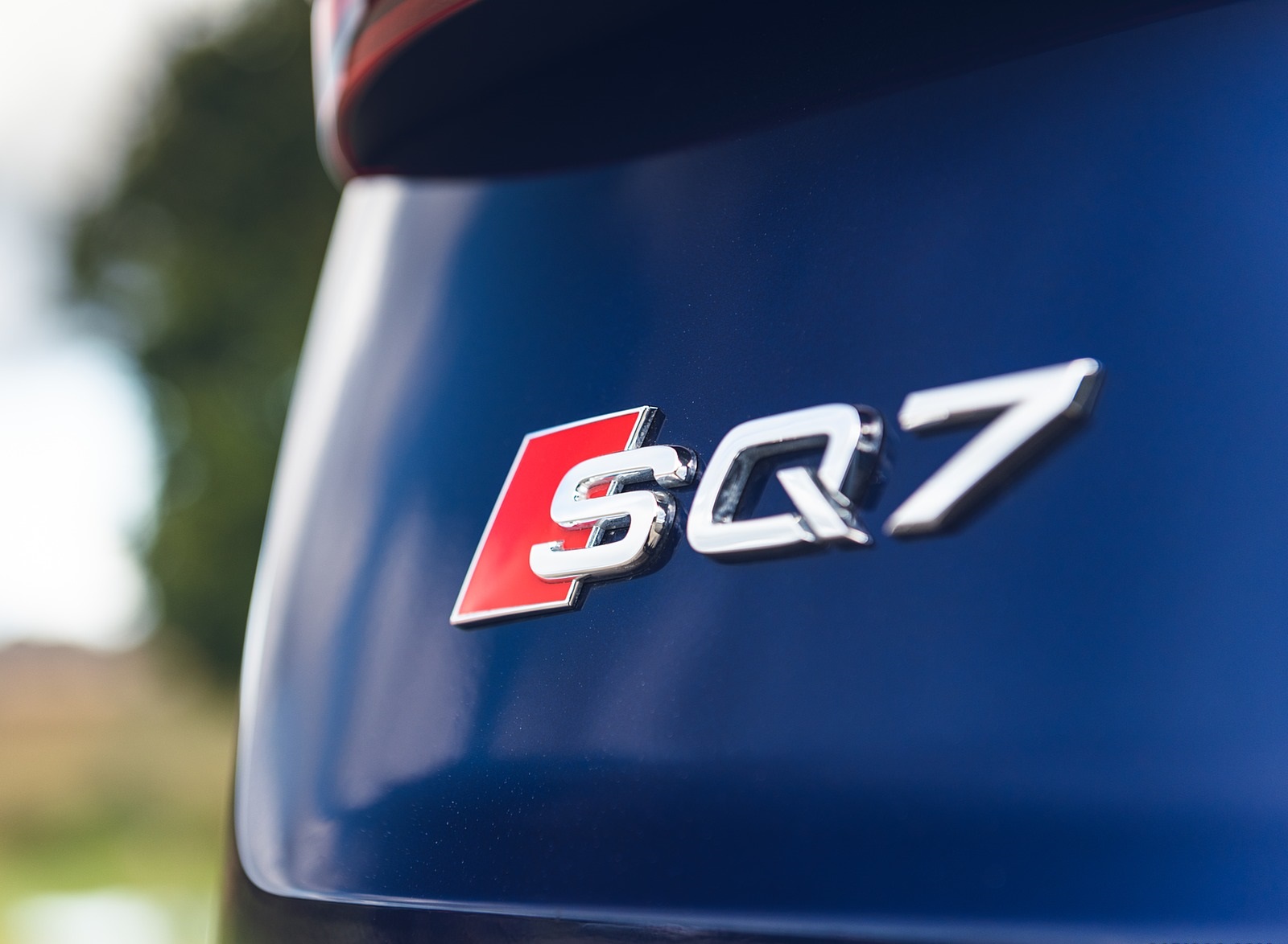 2020 Audi SQ7 TDI Vorsprung (UK-Spec) Badge Wallpapers #55 of 140