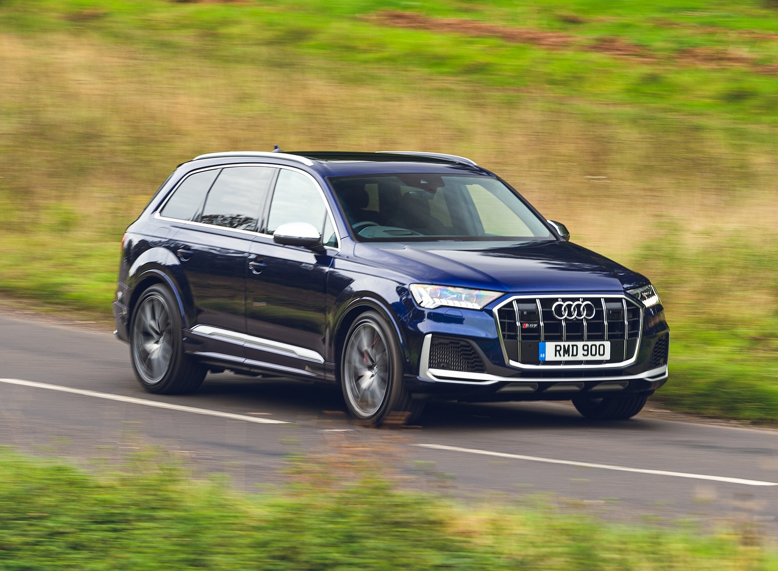 2020 Audi SQ7 TDI Vorsprung (UK-Spec) Front Three-Quarter Wallpapers #2 of 140