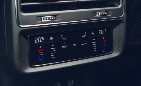 2020 Audi SQ7 TDI Vorsprung (UK-Spec) Interior Detail Wallpapers 450x275 (100)