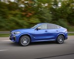 2020 BMW X6 M50i Front Three-Quarter Wallpapers 150x120 (8)