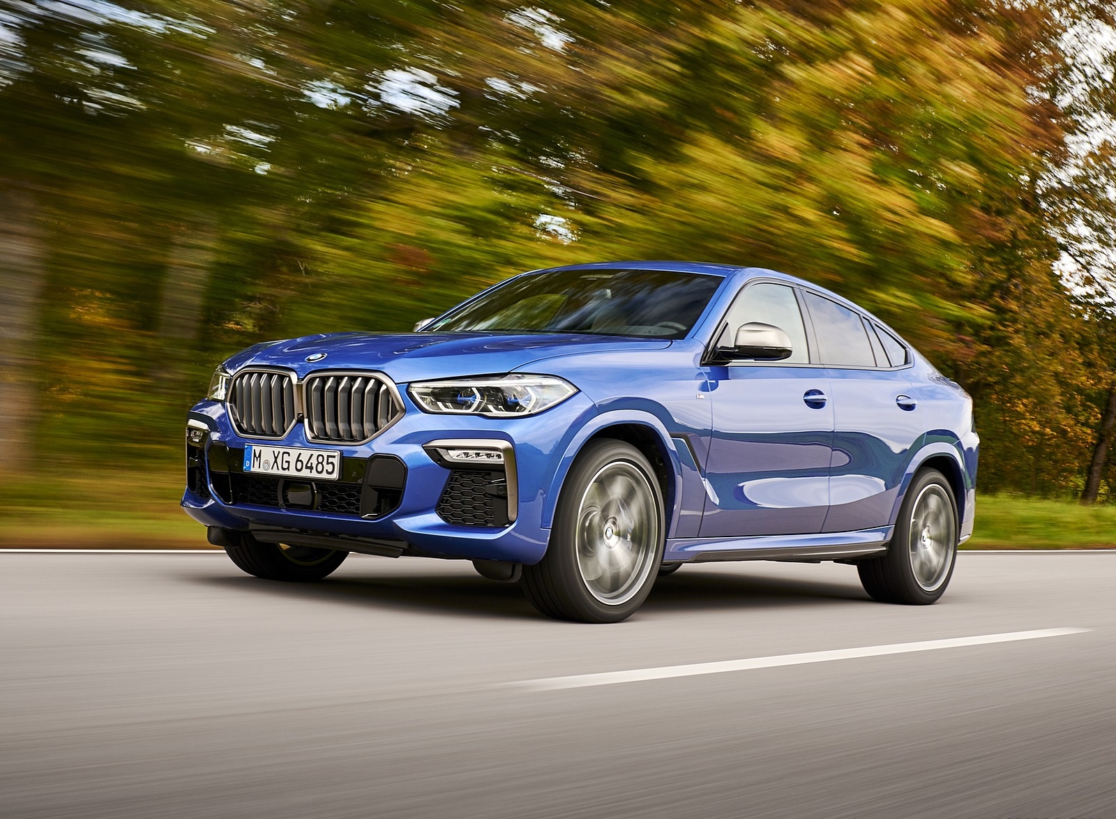 2020 BMW X6 M50i Front Three-Quarter Wallpapers #9 of 136