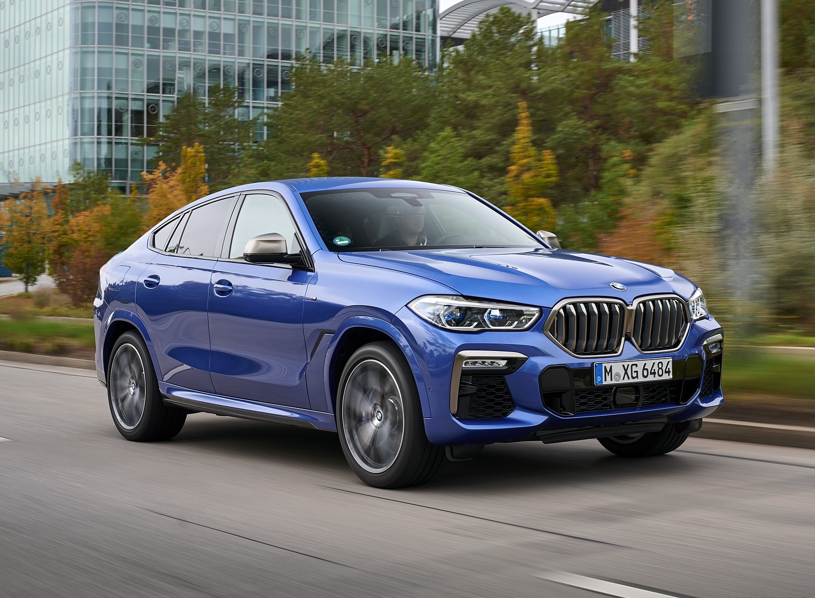 2020 BMW X6 M50i Front Three-Quarter Wallpapers #23 of 136