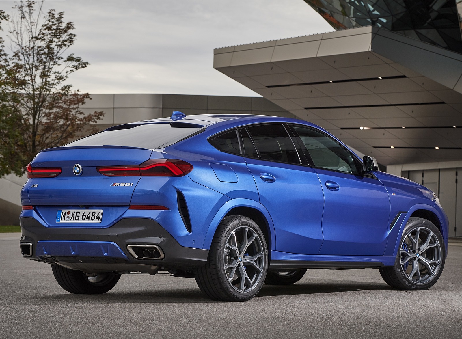 2020 BMW X6 M50i Rear Three-Quarter Wallpapers #36 of 136