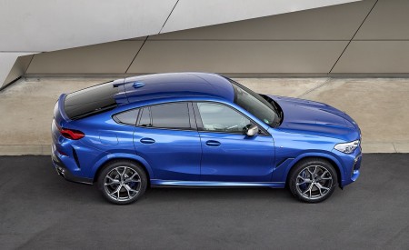 2020 BMW X6 M50i Side Wallpapers 450x275 (38)
