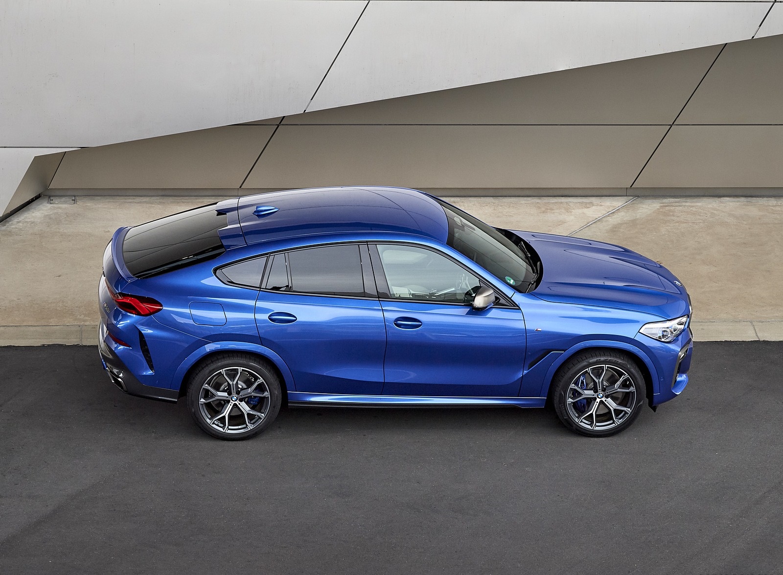 2020 BMW X6 M50i Side Wallpapers #38 of 136