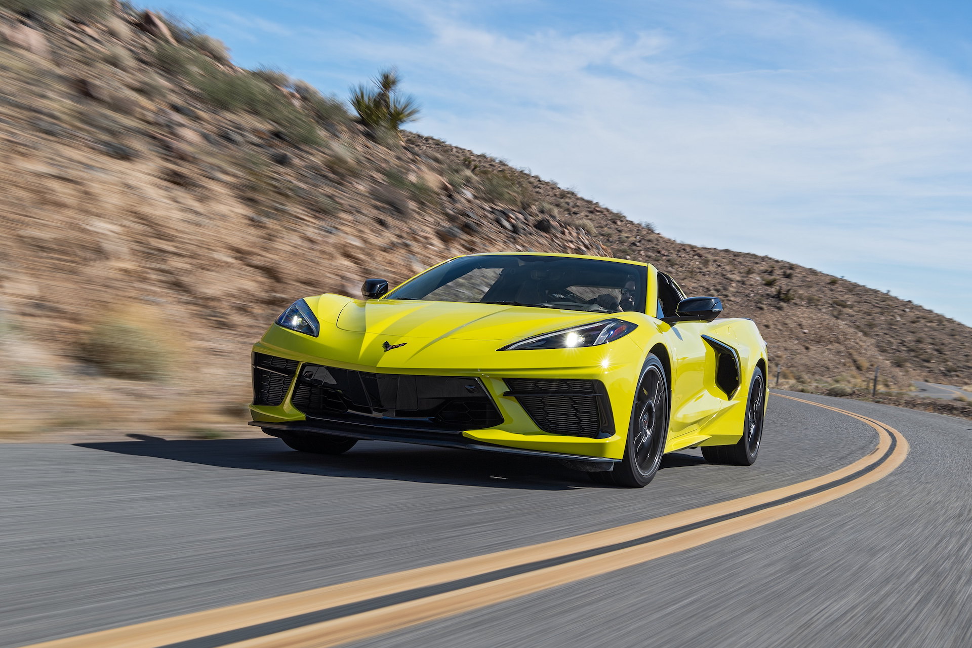 2020 Chevrolet Corvette Stingray (Color: Accelerate Yellow) Front Three-Quarter Wallpapers #81 of 166