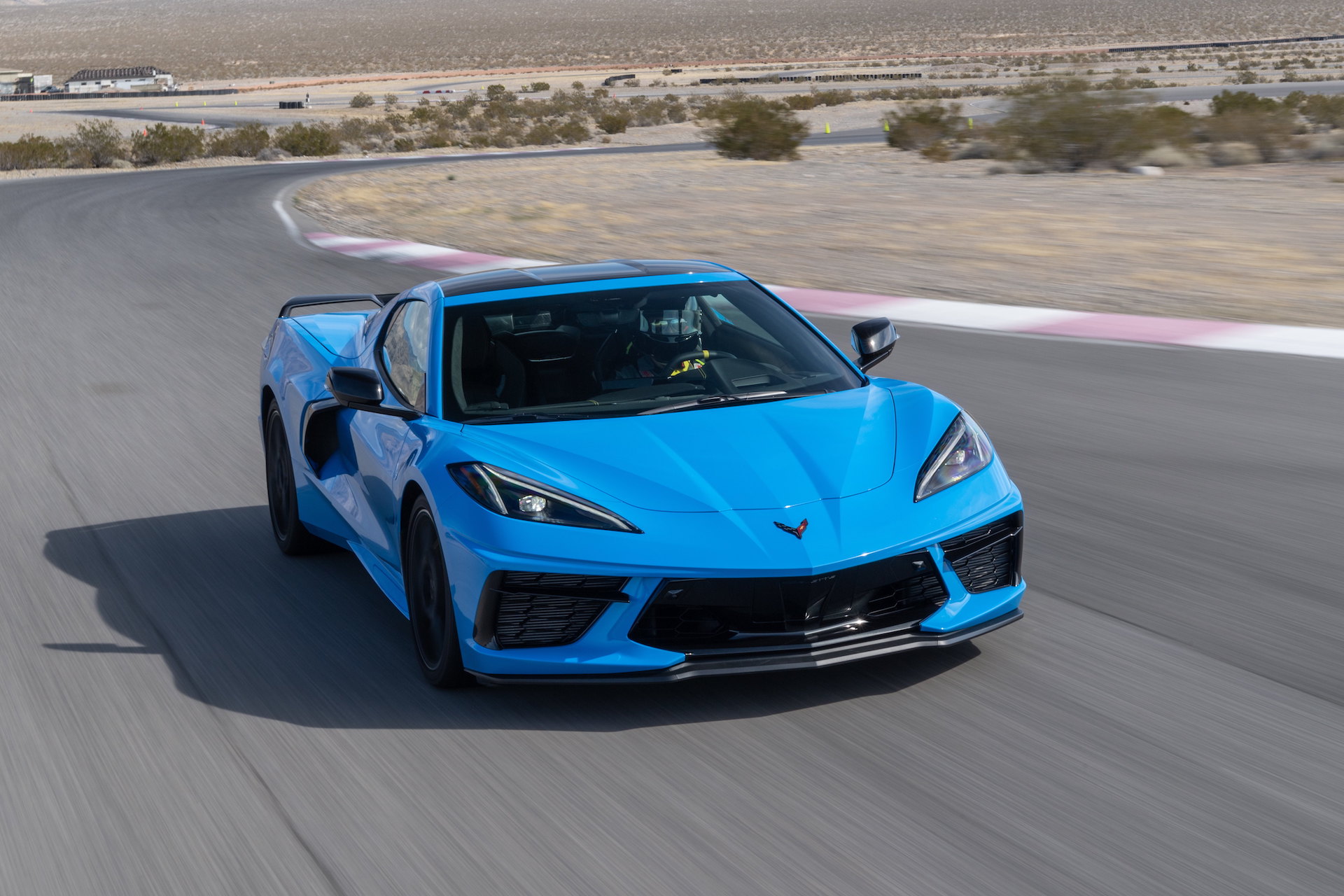 2020 Chevrolet Corvette Stingray (Color: Rapid Blue) Front Wallpapers #79 of 166