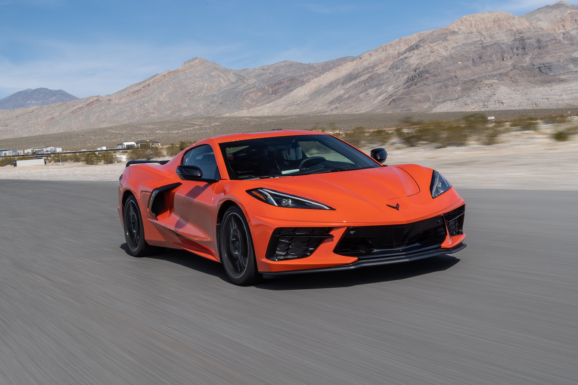 2020 Chevrolet Corvette Stingray (Color: Sebring Orange Tintcoat) Front Three-Quarter Wallpapers (5)