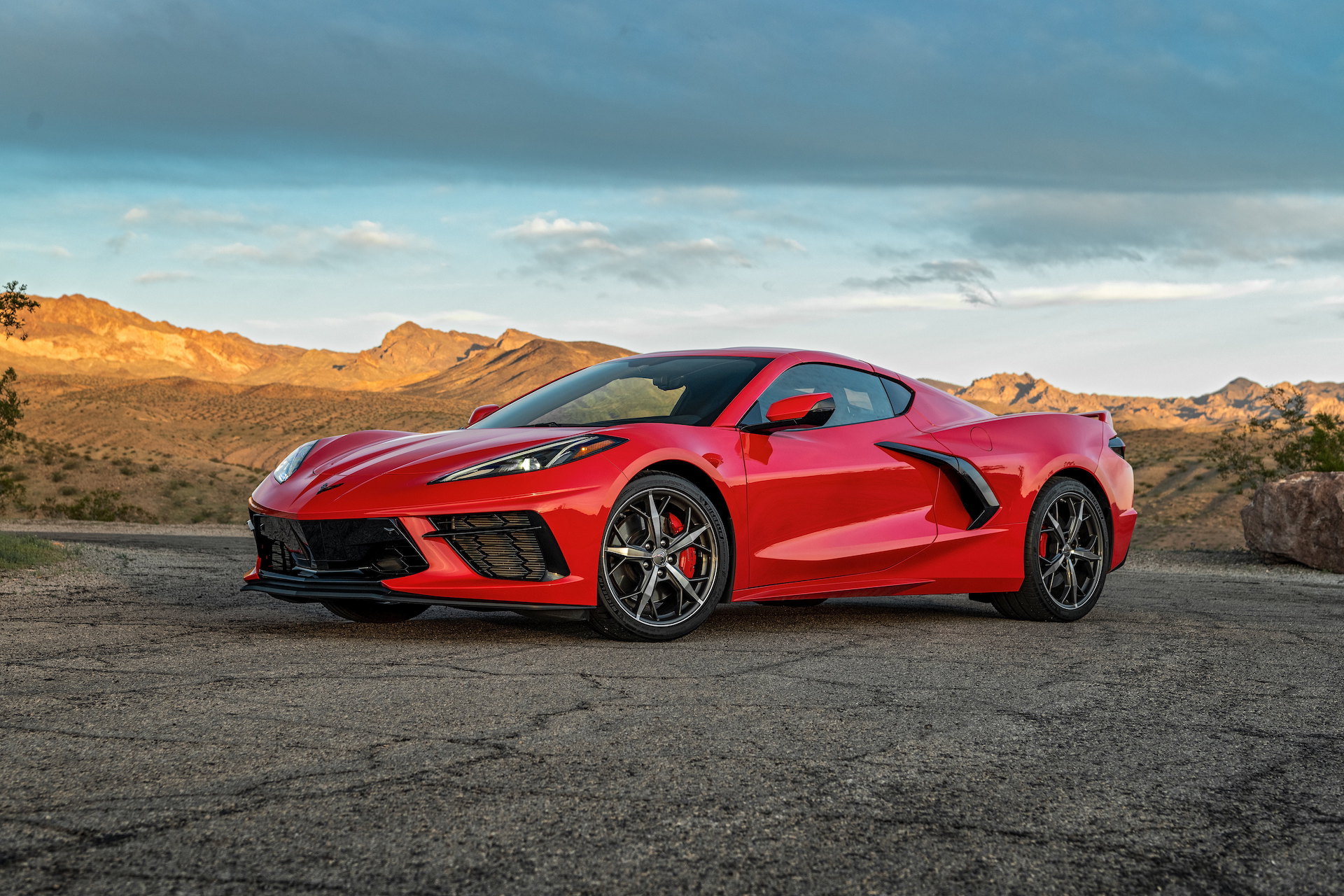2020 Chevrolet Corvette Stingray (Color: Torch Red) Front Three-Quarter Wallpapers #23 of 166