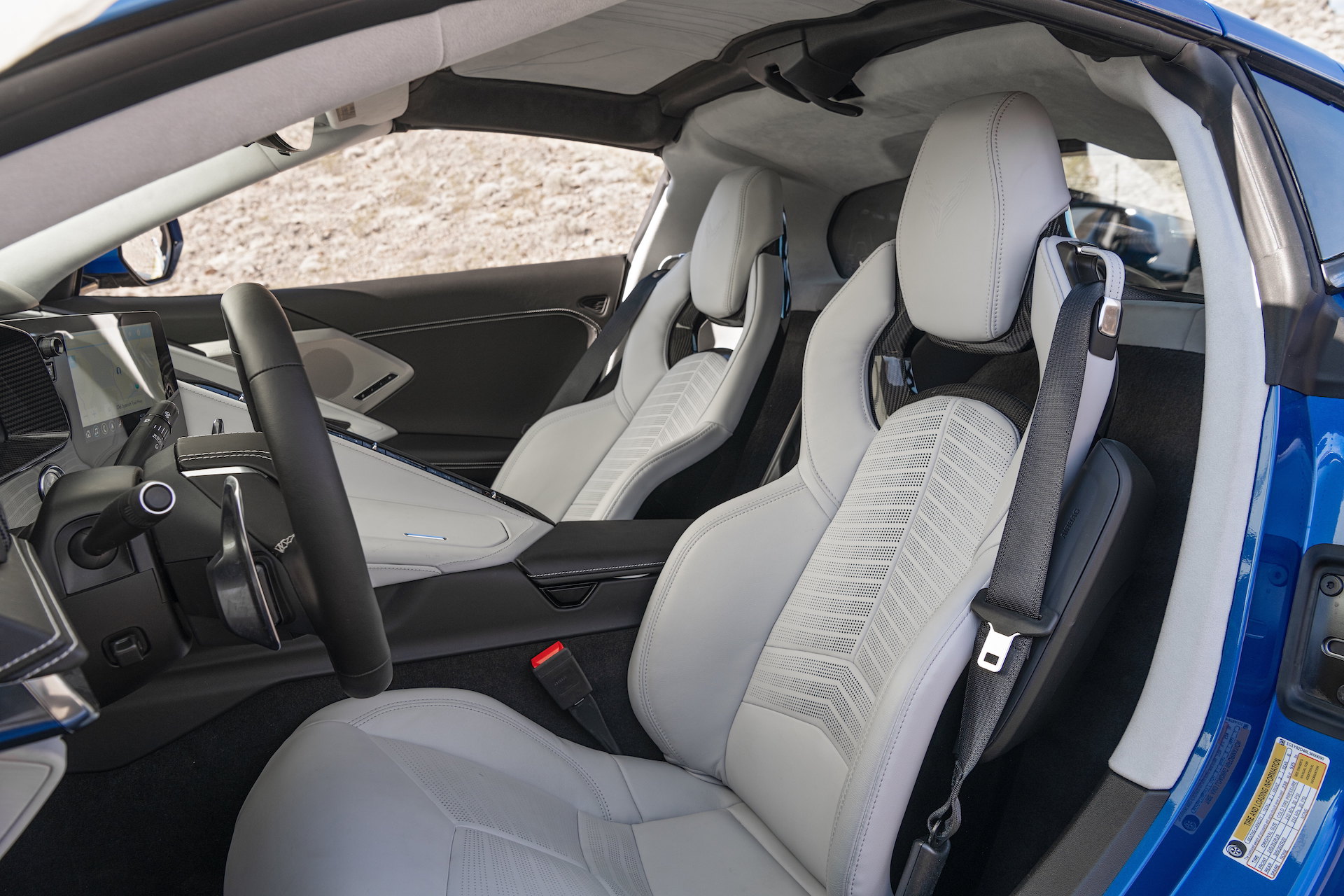 2020 Chevrolet Corvette Stingray Interior Front Seats Wallpapers #70 of 166