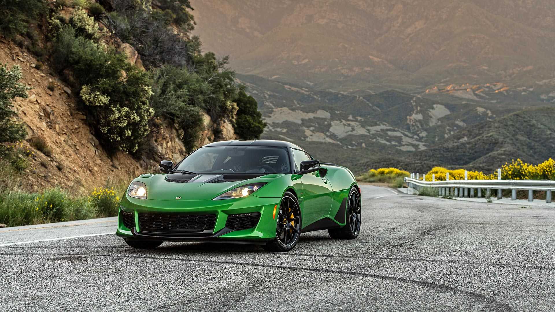 2020 Lotus Evora GT (Color: Vivid Green) Front Wallpapers #8 of 17