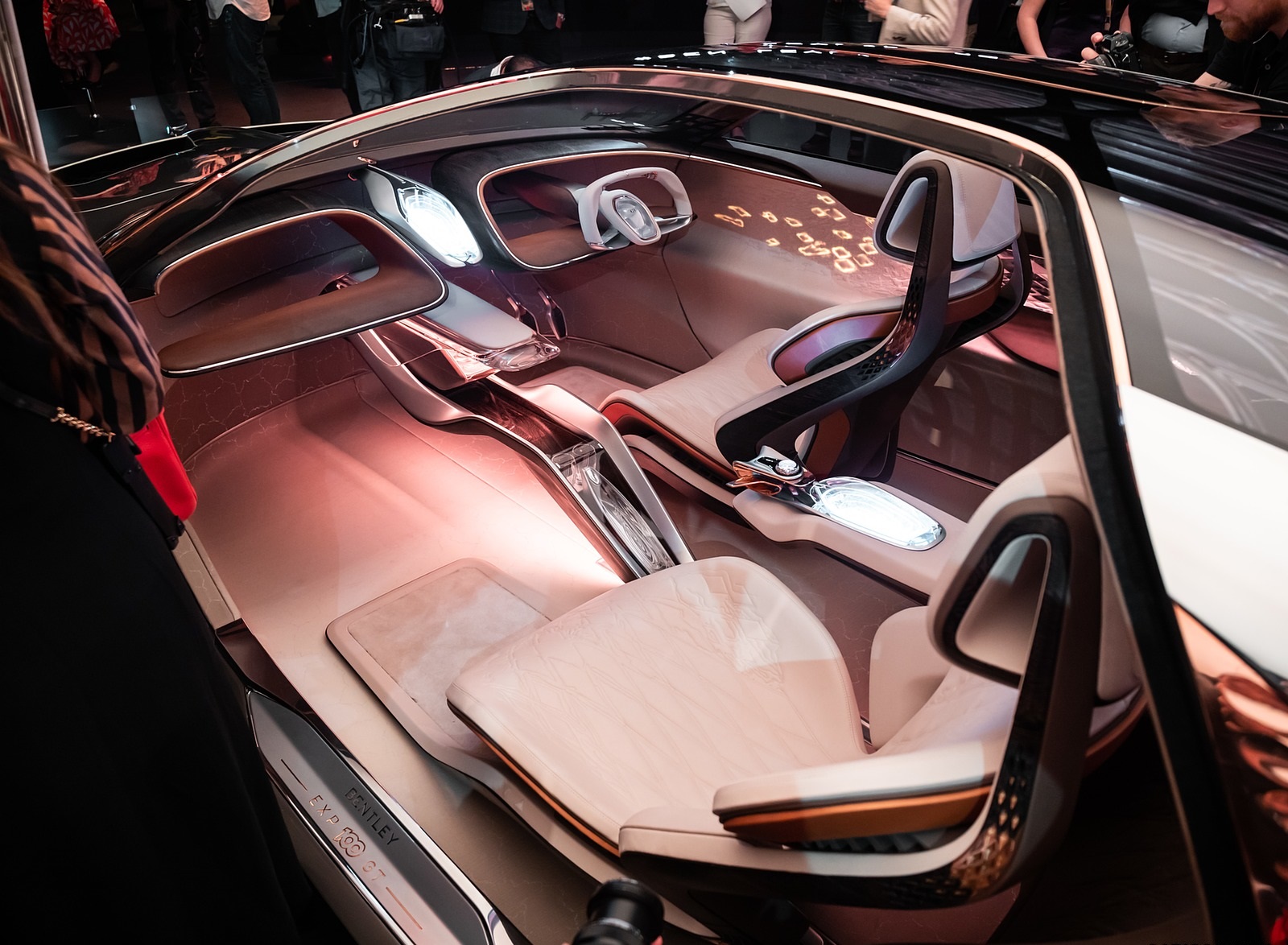2019 Bentley EXP 100 GT Concept Interior Wallpapers #19 of 31