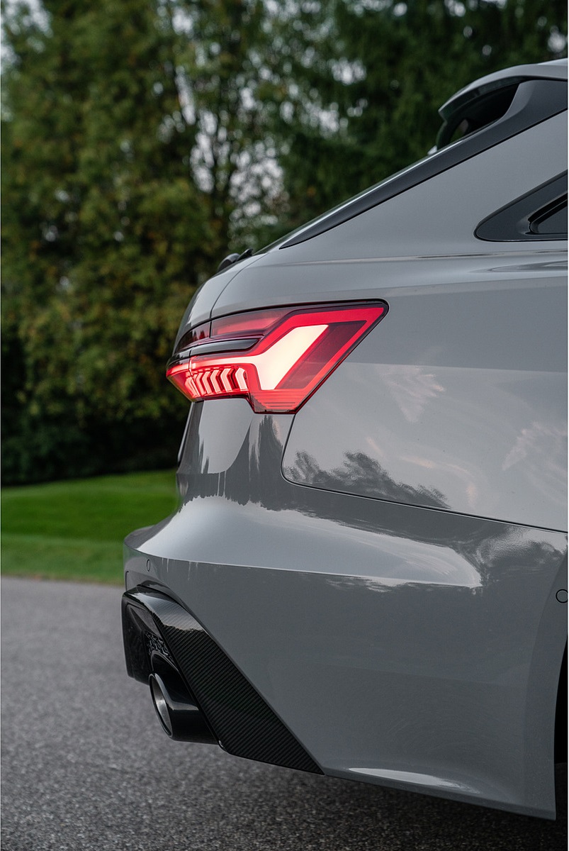 2020 Audi RS 6 Avant (Color: Nardo Gray; US-Spec) Detail Wallpapers #101 of 120