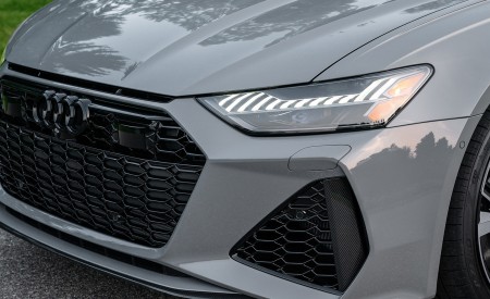 2020 Audi RS 6 Avant (Color: Nardo Gray; US-Spec) Headlight Wallpapers 450x275 (98)