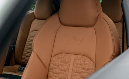 2020 Audi RS 6 Avant (Color: Nardo Gray; US-Spec) Interior Front Seats Wallpapers 450x275 (115)