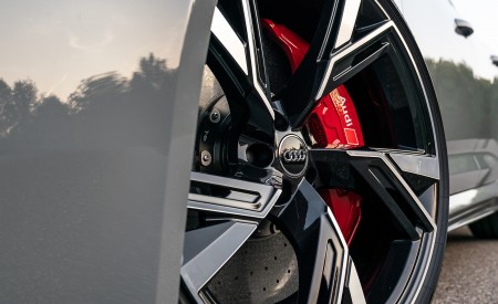 2020 Audi RS 6 Avant (Color: Nardo Gray; US-Spec) Wheel Wallpapers 450x275 (100)