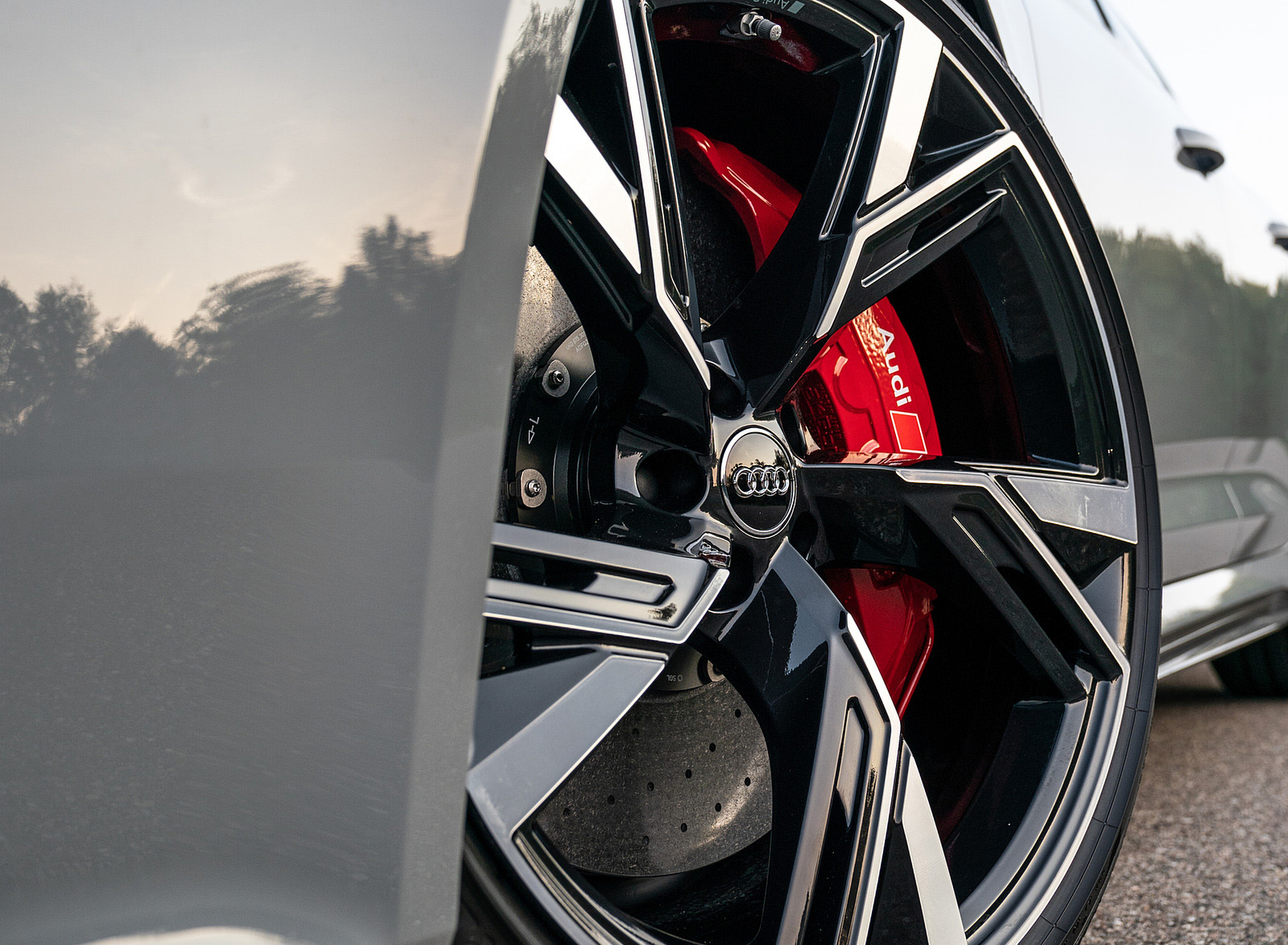 2020 Audi RS 6 Avant (Color: Nardo Gray; US-Spec) Wheel Wallpapers #100 of 120
